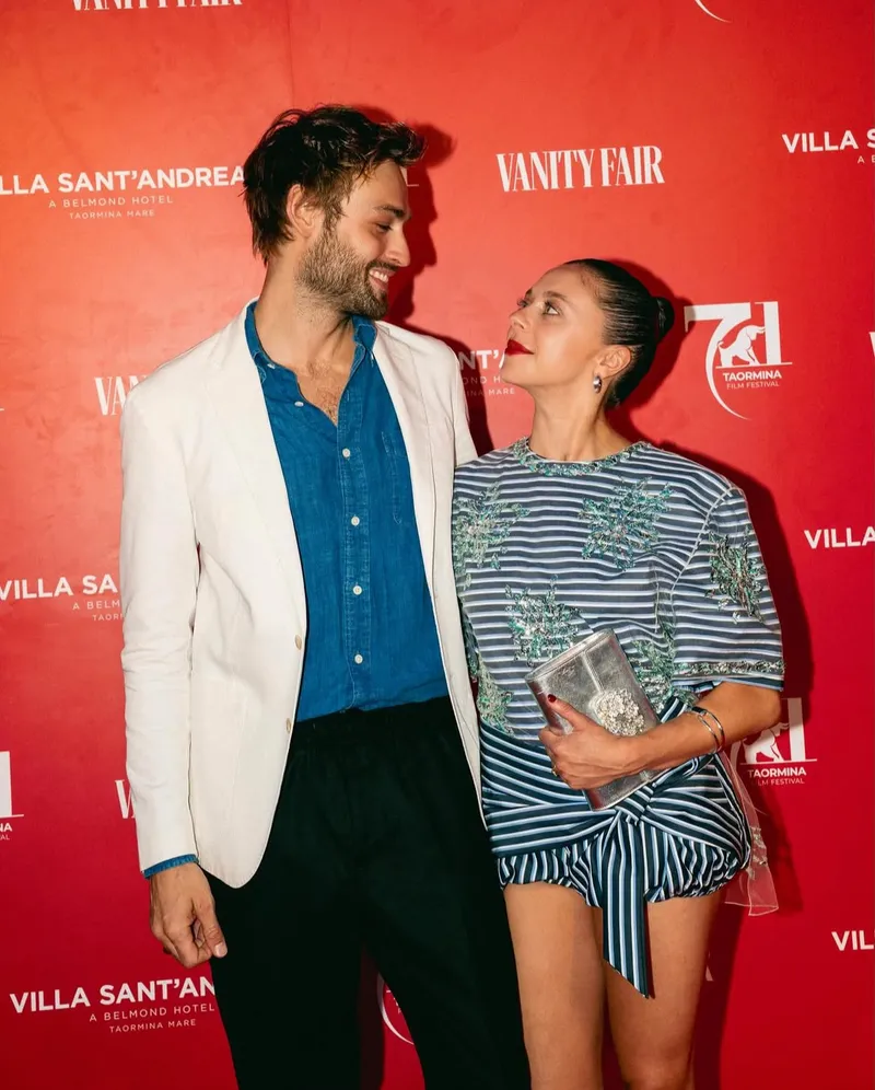 Bel Powley and Douglass Booth